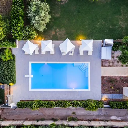 別荘 I2elementi Lido di Noto
