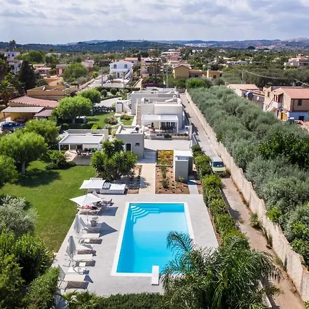 I2elementi Casa de Férias Lido di Noto