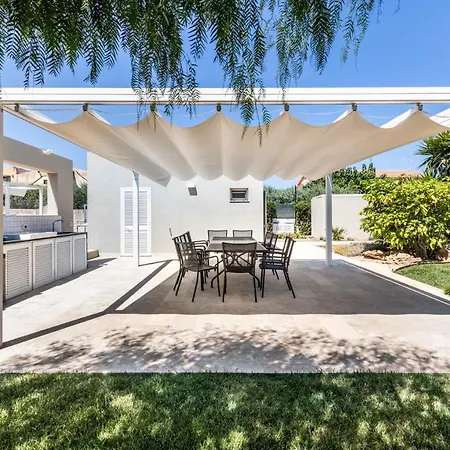 I2elementi Tatil Evi *