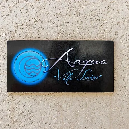 I2elementi Semesterbostad